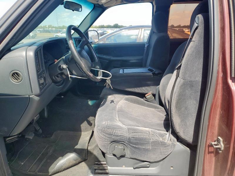 Photo 7 from auction – 2000 CHEVROLET SILVERADO with VIN 2GCEC19V2Y1197514
