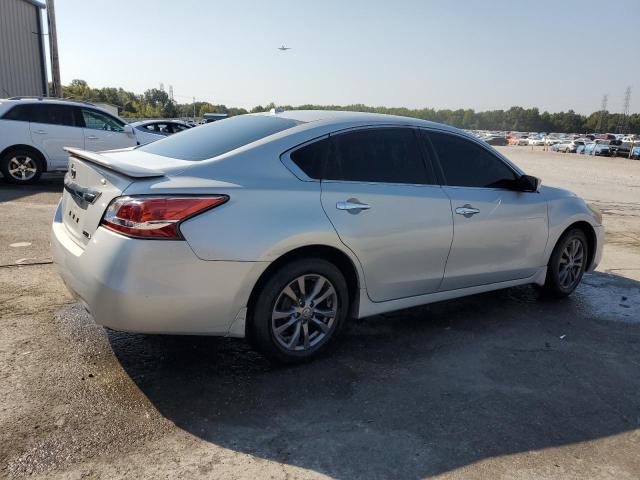 Photo 3 from auction – 2015 NISSAN ALTIMA 2.5 with VIN 1N4AL3AP2FN896232