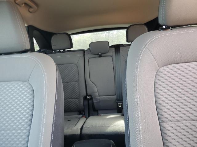 Photo 10 from auction – 2020 FORD ESCAPE SE with VIN 1FMCU9G65LUC73153