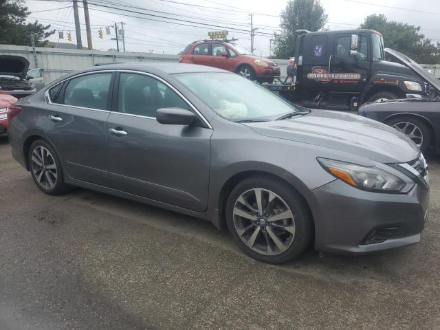 Photo 4 from auction – 2017 NISSAN ALTIMA 2.5 with VIN 1N4AL3AP5HC128369