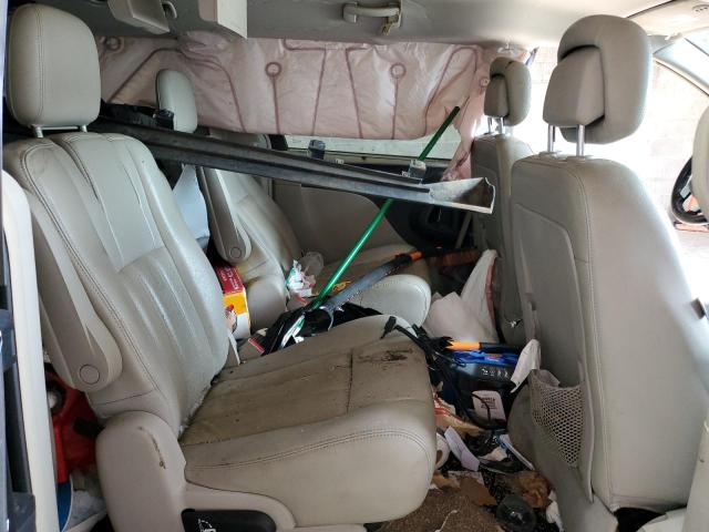 Photo 11 from auction – 2012 CHRYSLER TOWN & COU with VIN 2C4RC1CG6CR134034