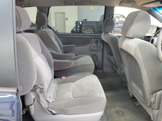 Photo 11 from auction – 2007 TOYOTA SIENNA CE with VIN 5TDZK23C07S019643