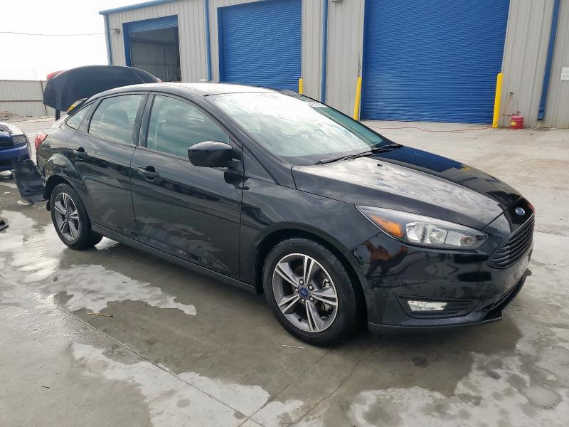 Photo 4 from auction – 2018 FORD FOCUS SE with VIN 1FADP3FE2JL292645