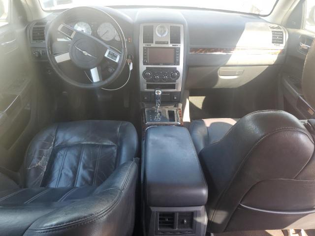 Photo 8 from auction – 2009 CHRYSLER 300C with VIN 2C3KA63T19H571475