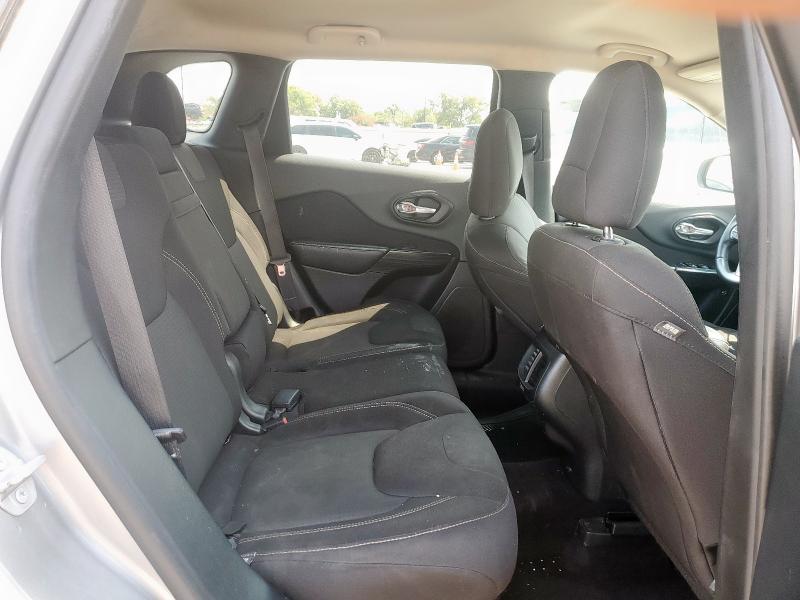 Photo 11 from auction – 2016 JEEP CHEROKEE L with VIN 1C4PJLCB5GW332162