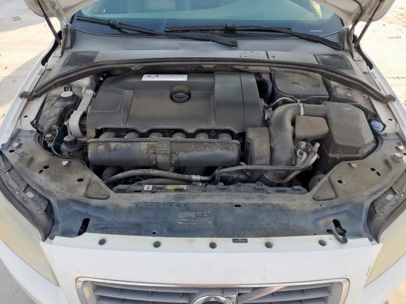 Photo 11 from auction – 2010 VOLVO S80 3.2 with VIN YV1982AS6A1116577