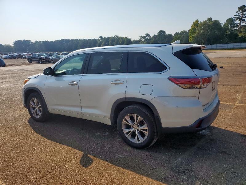 Photo 2 from auction – 2015 TOYOTA HIGHLANDER with VIN 5TDKKRFH0FS119225