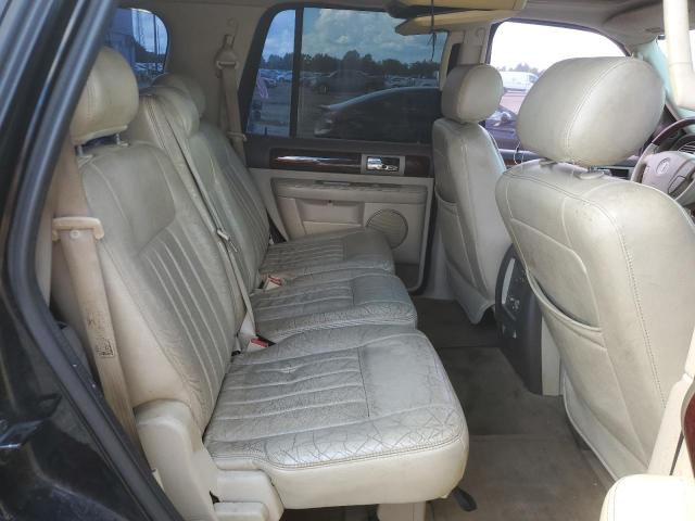 Photo 11 from auction – 2004 LINCOLN NAVIGATOR with VIN 5LMFU28R14LJ16463
