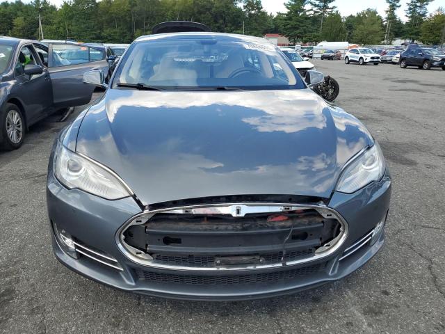 Photo 5 from auction – 2014 TESLA MODEL S with VIN 5YJSA1H11EFP41212