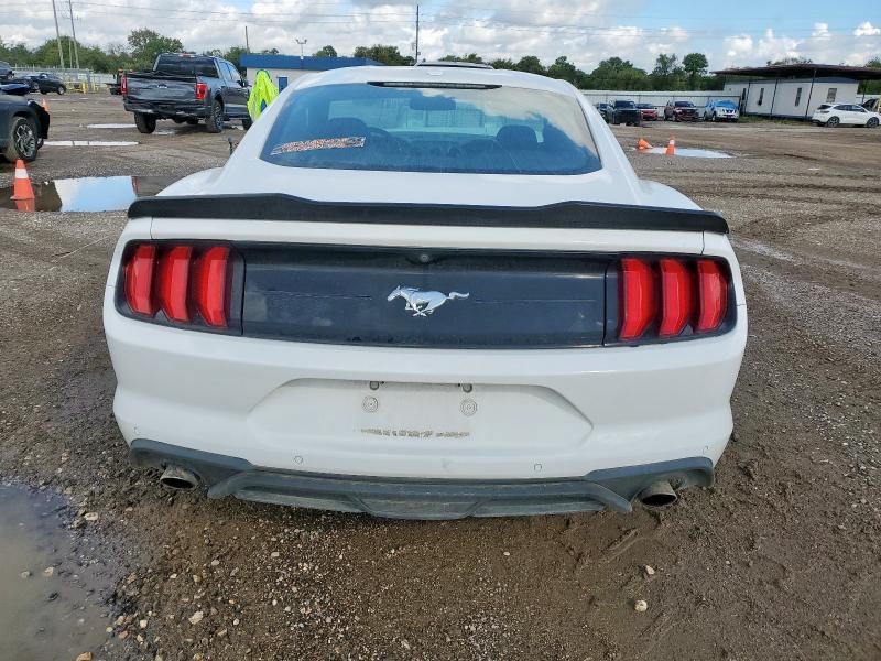 Photo 6 from auction – 2018 FORD MUSTANG with VIN 1FA6P8TH7J5128901