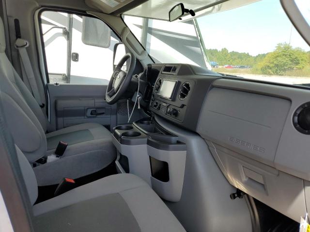 Photo 5 from auction – 2024 FORD ECONOLINE with VIN 1FDXE4FN1RDD39488