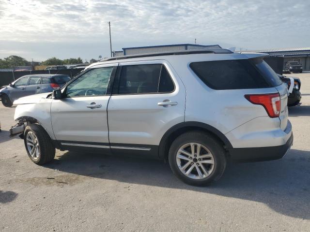 Photo 2 from auction – 2017 FORD EXPLORER XLT with VIN 1FM5K7DHXHGC03260