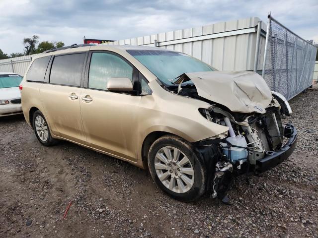 Photo 4 from auction – 2011 TOYOTA SIENNA XLE with VIN 5TDYK3DC6BS029912