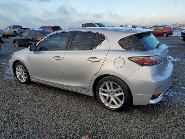 Photo 2 from auction – 2015 LEXUS CT 200 with VIN JTHKD5BH2F2227764