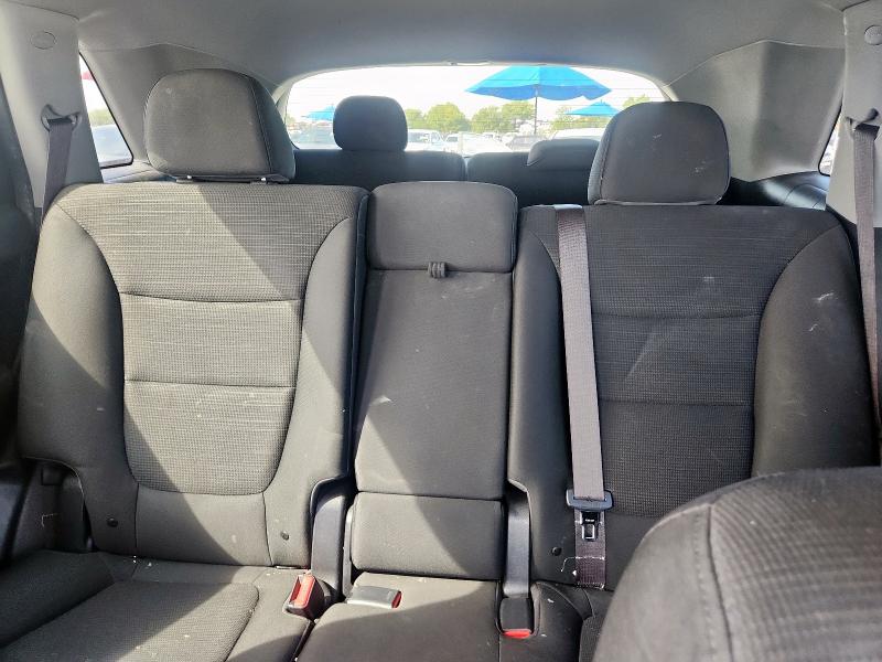 Photo 10 from auction – 2015 KIA SORENTO LX with VIN 5XYKTDA76FG658573