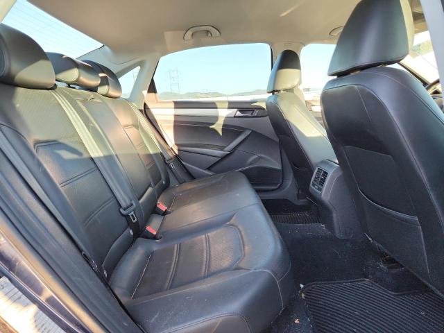 Photo 10 from auction – 2013 VOLKSWAGEN PASSAT SE with VIN 1VWBP7A3XDC064571
