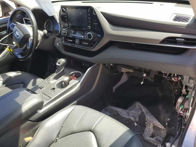 Photo 8 from auction – 2022 TOYOTA HIGHLANDER with VIN 5TDGZRAH9NS114662