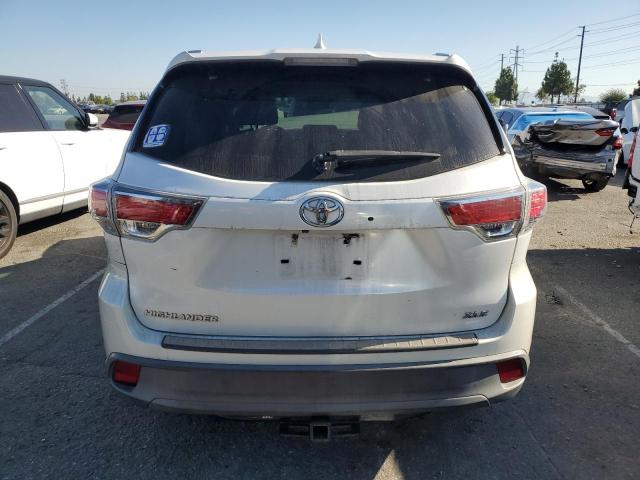 Photo 6 from auction – 2015 TOYOTA HIGHLANDER with VIN 5TDKKRFHXFS095578
