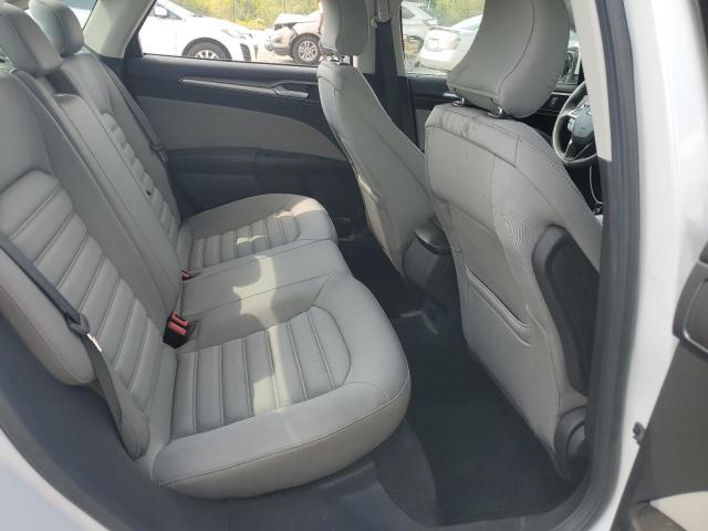 Photo 10 from auction – 2015 FORD FUSION S with VIN 3FA6P0G77FR262234