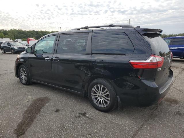 Photo 2 from auction – 2018 TOYOTA SIENNA with VIN 5TDYZ3DC4JS955588