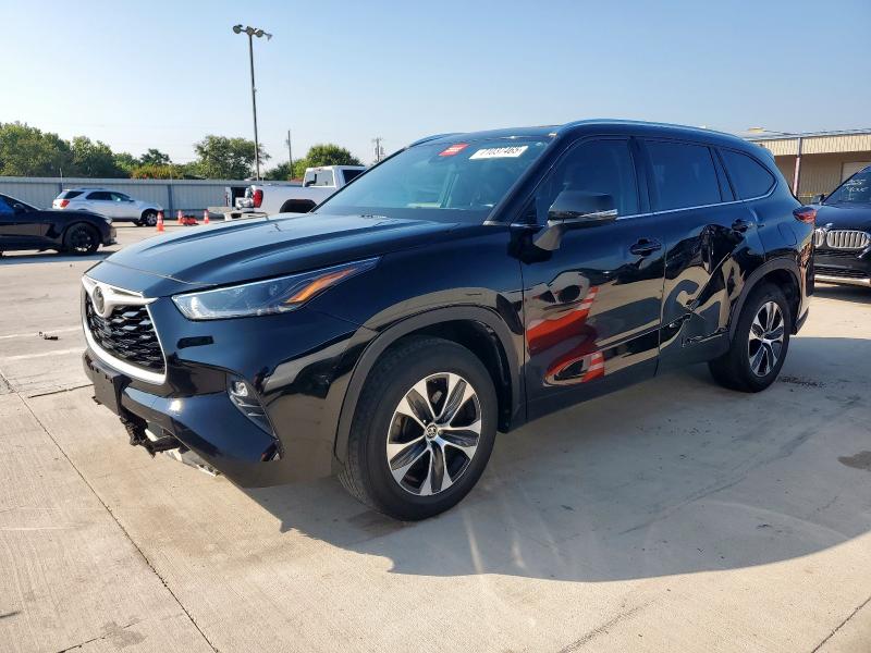 TOYOTA HIGHLANDER 2021 with VIN 5TDGZRAH9MS044367 - Photo from auction