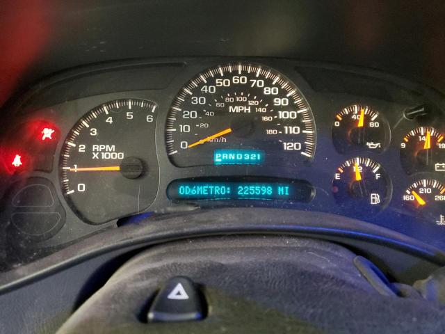 Photo 9 from auction – 2004 GMC 1500 with VIN 2GTEK13T841379755