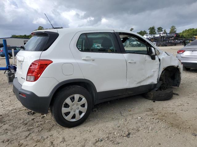 Photo 3 from auction – 2015 CHEVROLET TRAX LS with VIN KL7CJKSB1FB146955