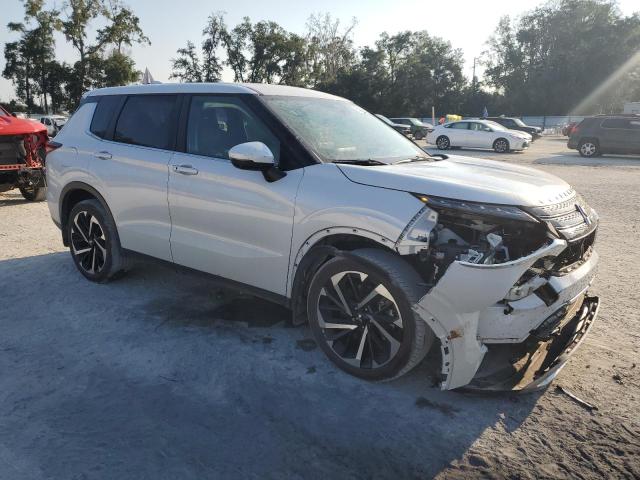 Photo 4 from auction – 2023 MITSUBISHI OUTLANDER with VIN JA4J3UA82PZ022024