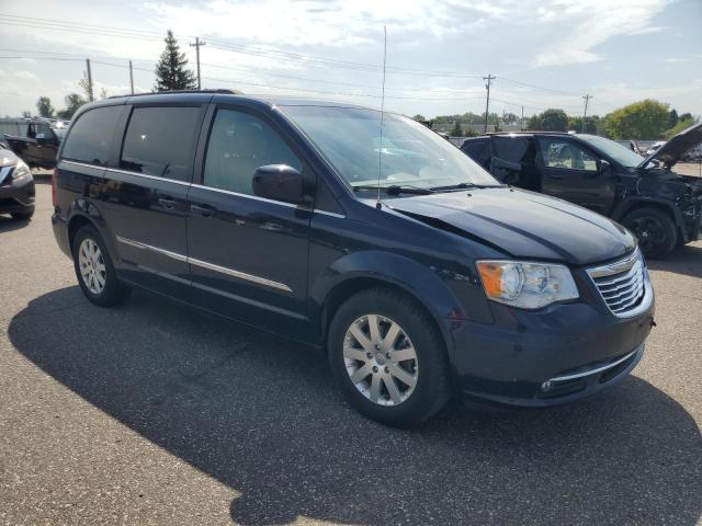 Photo 4 from auction – 2016 CHRYSLER TOWN & COU with VIN 2C4RC1BG0GR228594