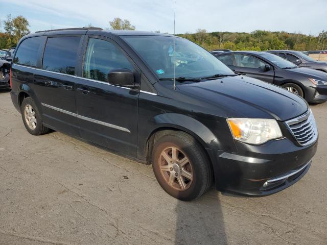 Photo 4 from auction – 2012 CHRYSLER TOWN & COU with VIN 2C4RC1BG3CR133702