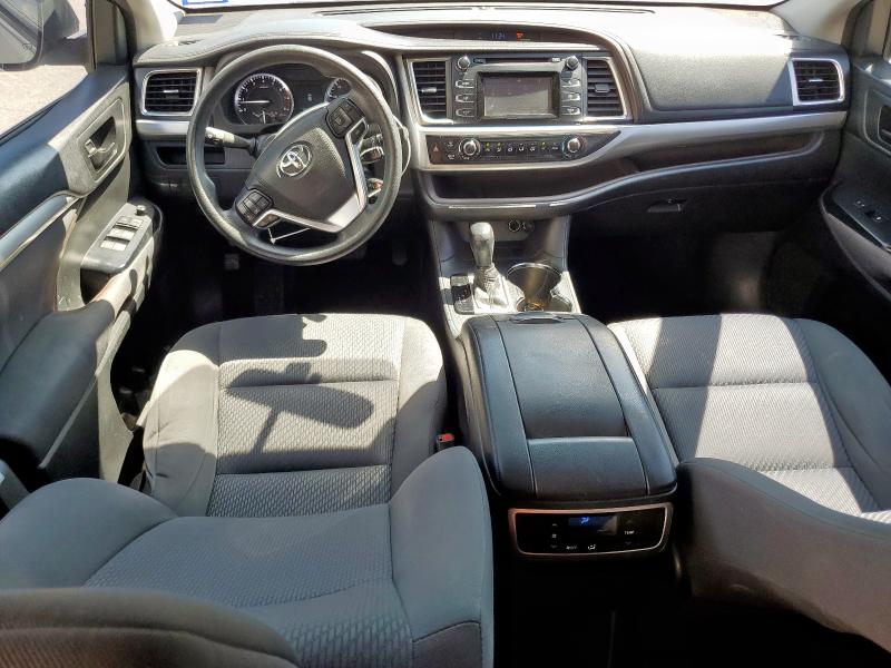 Photo 8 from auction – 2015 TOYOTA HIGHLANDER with VIN 5TDZKRFH6FS119339
