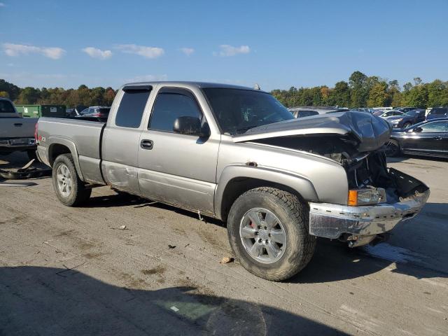 Photo 4 from auction – 2006 CHEVROLET SILVERADO K1500 with VIN 2GCEK19B761107621