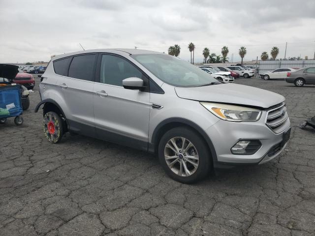 Photo 4 from auction – 2017 FORD ESCAPE SE with VIN 1FMCU0GD3HUC35065