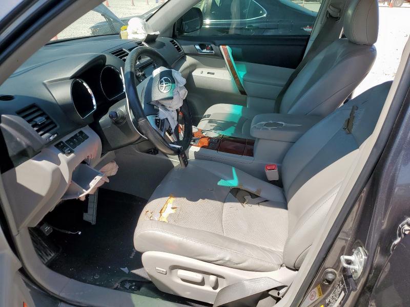 Photo 7 from auction – 2013 TOYOTA HIGHLANDER with VIN 5TDYK3EH8DS101612
