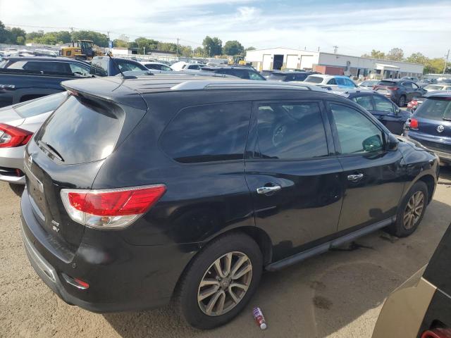 Photo 3 from auction – 2015 NISSAN PATHFINDER with VIN 5N1AR2MM2FC639017