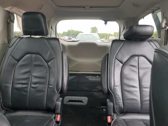 Photo 10 from auction – 2018 CHRYSLER PACIFICA LIMITED with VIN 2C4RC1GG9JR258130