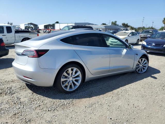 Photo 3 from auction – 2018 TESLA MODEL 3 with VIN 5YJ3E1EA3JF061061