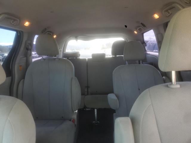 Photo 10 from auction – 2011 TOYOTA SIENNA with VIN 5TDZK3DC6BS040431