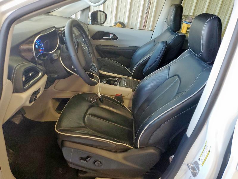 Photo 7 from auction – 2023 CHRYSLER PACIFICA H with VIN 2C4RC1S78PR543806