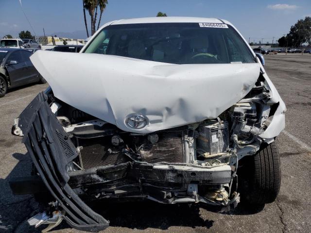 Photo 5 from auction – 2011 TOYOTA SIENNA BAS with VIN 5TDKA3DC3BS003468