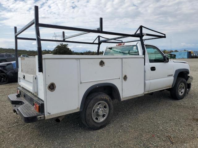 Photo 3 from auction – 2003 CHEVROLET SILVERADO with VIN 1GBHC24U33E237788
