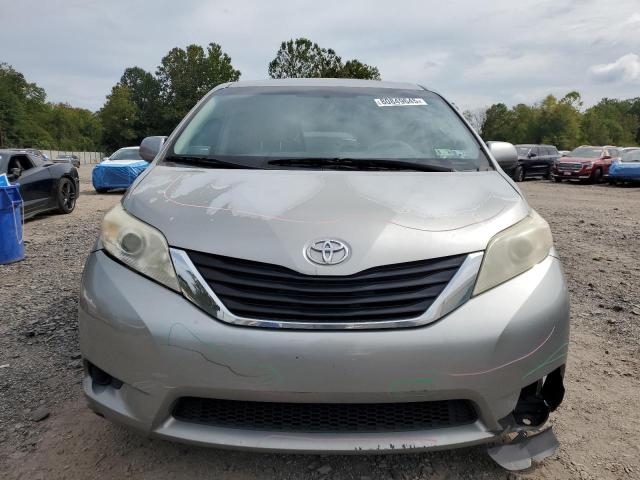 Photo 5 from auction – 2014 TOYOTA SIENNA LE with VIN 5TDKK3DC3ES470875
