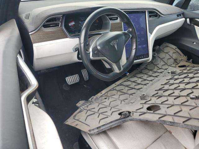 Photo 8 from auction – 2016 TESLA MODEL X with VIN 5YJXCBE46GFS01023