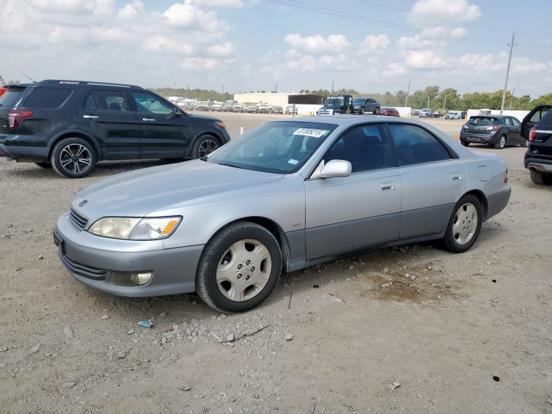LEXUS ES 300 2000 with VIN JT8BF28G8Y5102261 - Photo from auction