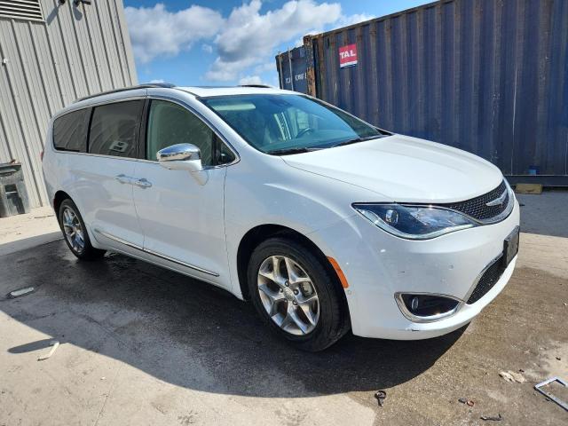 Photo 4 from auction – 2019 CHRYSLER PACIFICA L with VIN 2C4RC1GG1KR594288