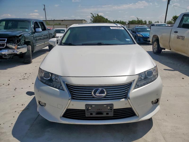 Photo 5 from auction – 2014 LEXUS ES 300H with VIN JTHBW1GGXE2076447