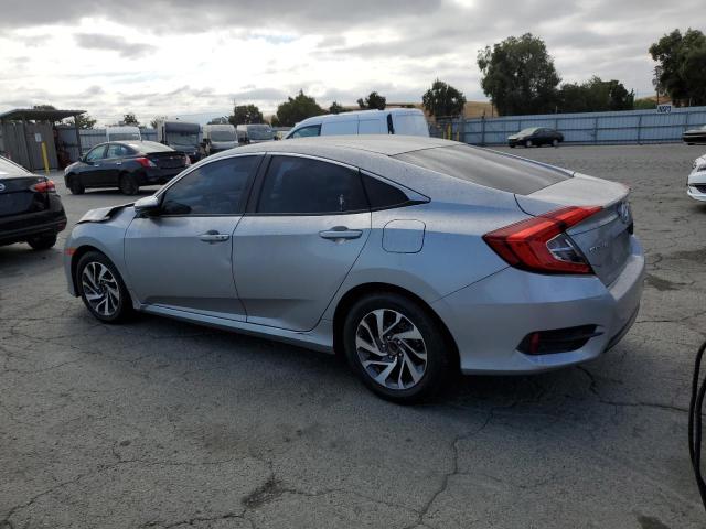 Photo 2 from auction – 2016 HONDA CIVIC EX with VIN 19XFC2F78GE227889
