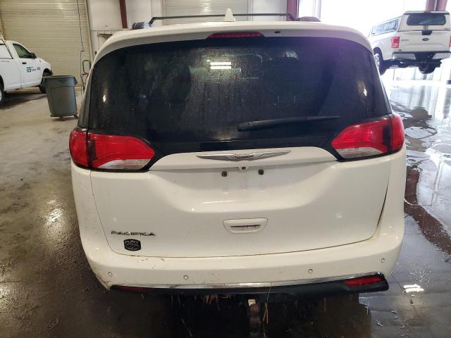 Photo 6 from auction – 2017 CHRYSLER PACIFICA T with VIN 2C4RC1BG5HR688397