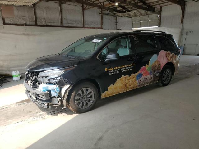 Photo 1 from auction – 2021 TOYOTA SIENNA LE with VIN 5TDKRKEC3MS070463