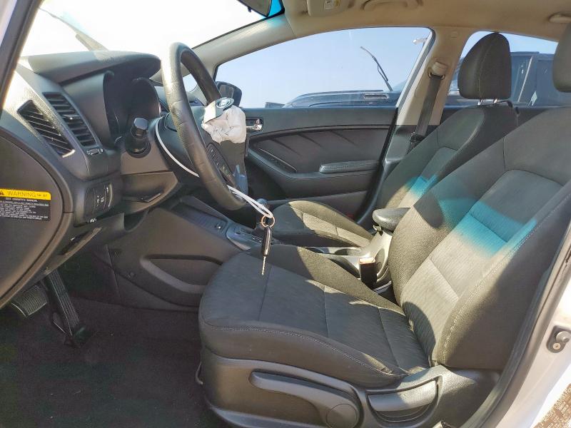 Photo 7 from auction – 2016 KIA FORTE LX with VIN KNAFK4A61G5485600